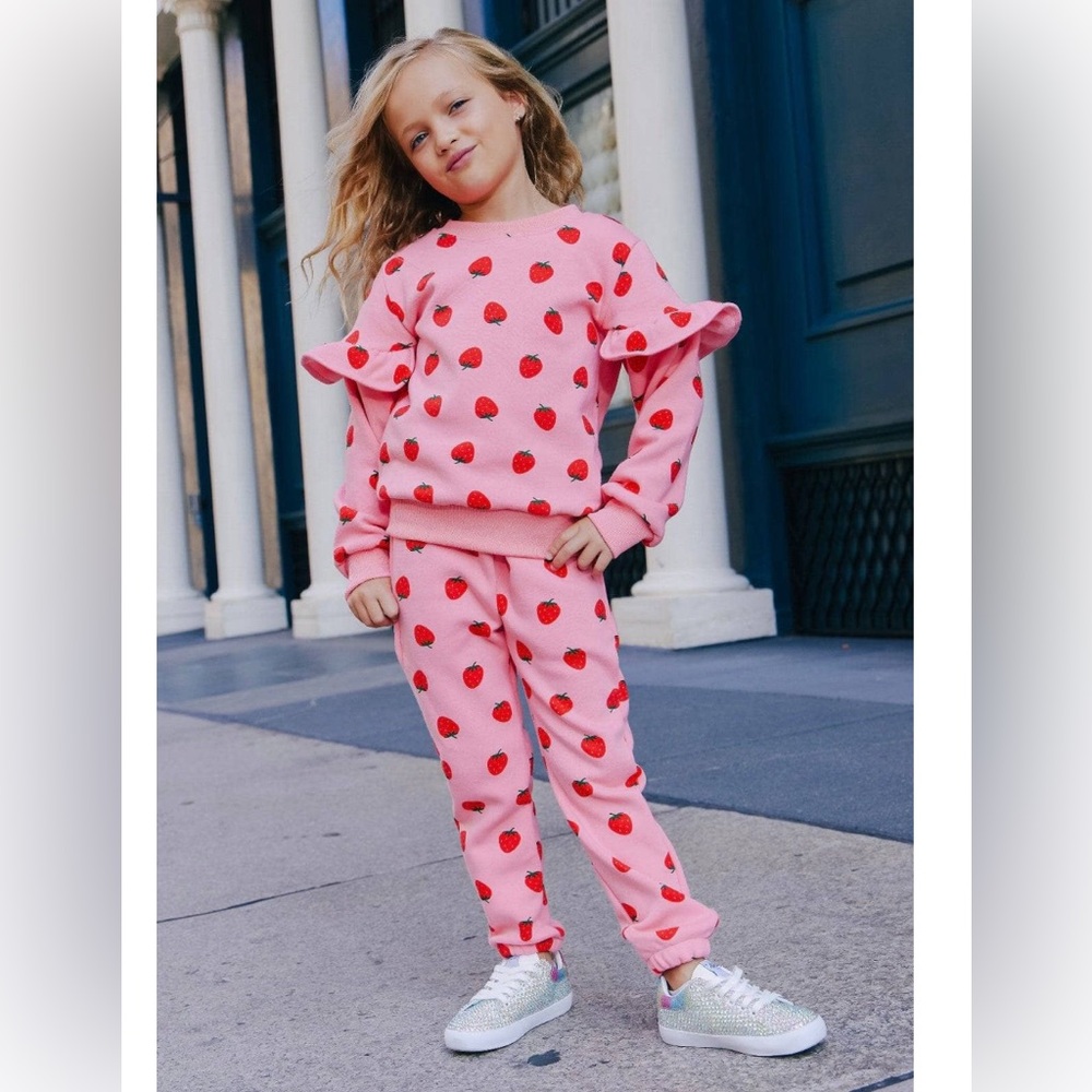 lola +the boys strawberry ruffle jogger